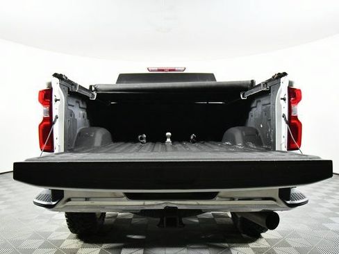 Used 2021 Chevrolet Silverado 3500 LTZ AWD/4WD image 26