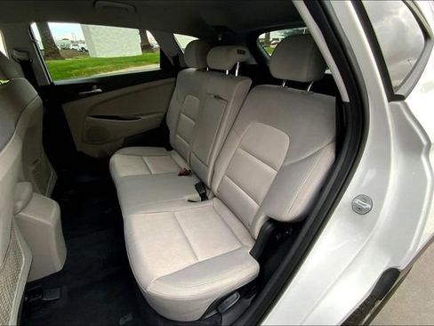 Used 2018 Hyundai Tucson SEL image 26