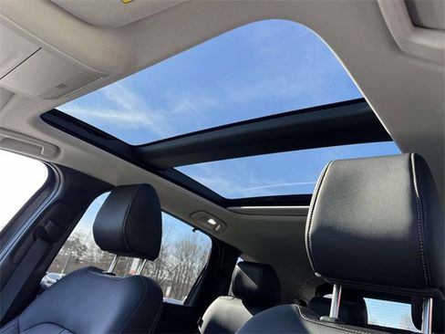 Used 2025 MAZDA CX-90 Plug-In Hybrid w/Premium Sport image 19