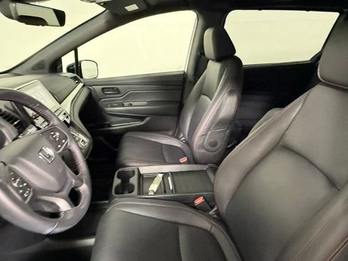 Used 2024 Honda Odyssey Sport image 28