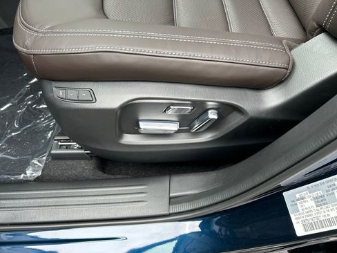 New 2025 MAZDA CX-5 Signature image 16