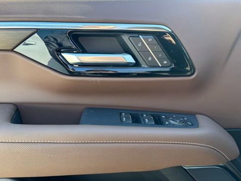 New 2026 Chevrolet Tahoe High Country AWD/4WD image 20
