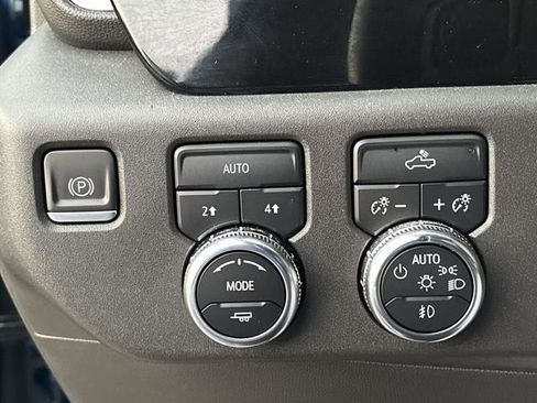 Certified 2023 GMC Sierra 1500 Elevation AWD/4WD image 19