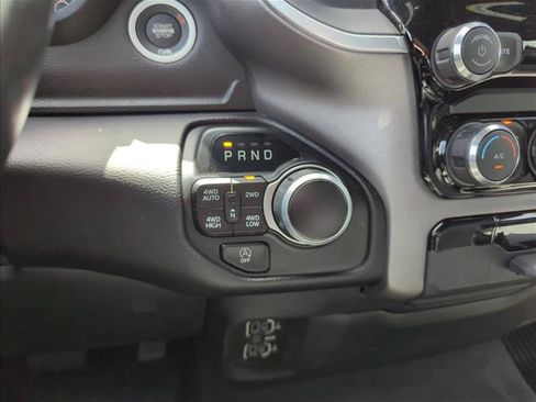 Used 2022 RAM 1500 Big Horn AWD/4WD image 10