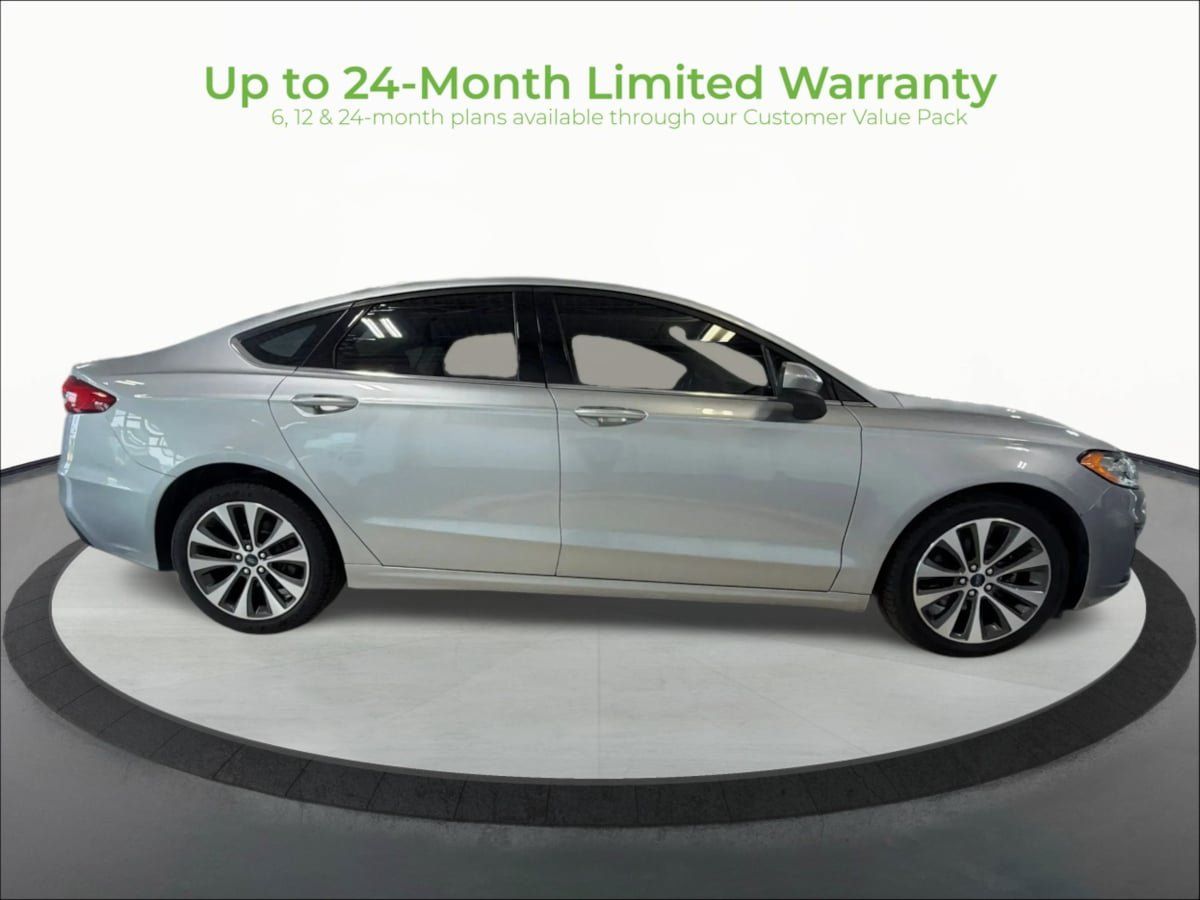 Used 2020 Ford Fusion SE AWD/4WD image 8