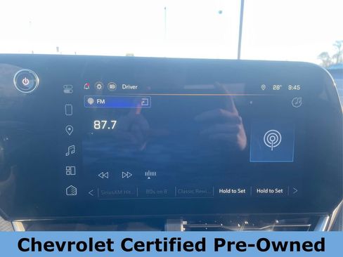 Certified 2025 Chevrolet Equinox LT w/ Convenience Package II image 11