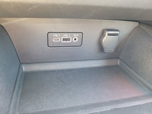 Used 2025 Nissan Altima 2.5 SV FWD image 20