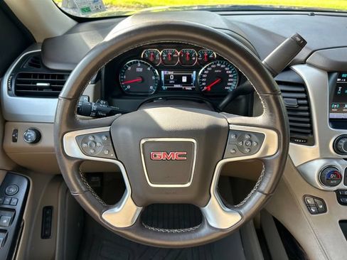 Used 2020 GMC Yukon SLT RWD image 14