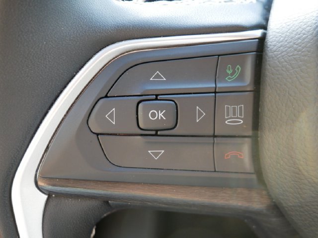 Used 2024 Jeep Grand Cherokee Limited 4xe AWD/4WD image 18