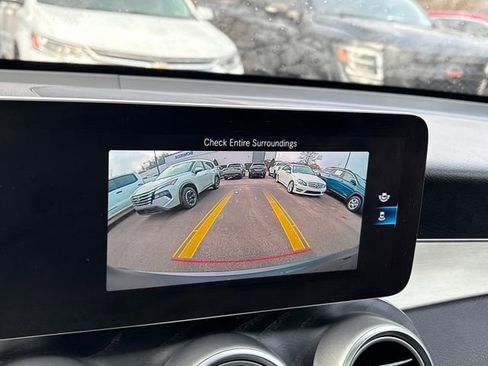 Used 2020 Mercedes-Benz GLC 300 4MATIC image 16