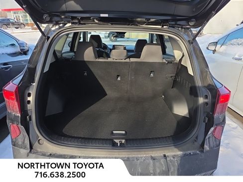 Used 2023 Kia Seltos LX image 7