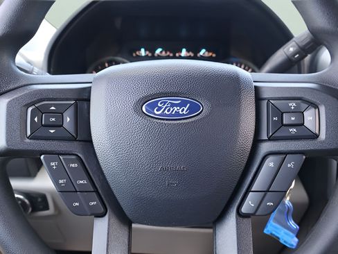 Used 2020 Ford F150 XLT w/ Trailer Tow Package AWD/4WD image 20