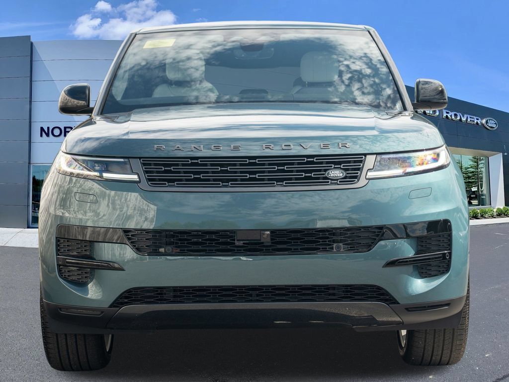 New 2027 Land Rover Range Rover Sport SE AWD/4WD image 2