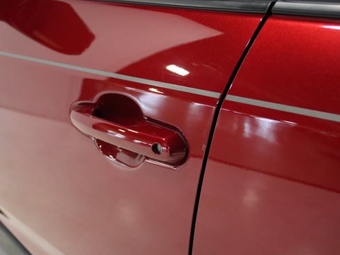 Used 2022 Toyota RAV4 XLE image 8