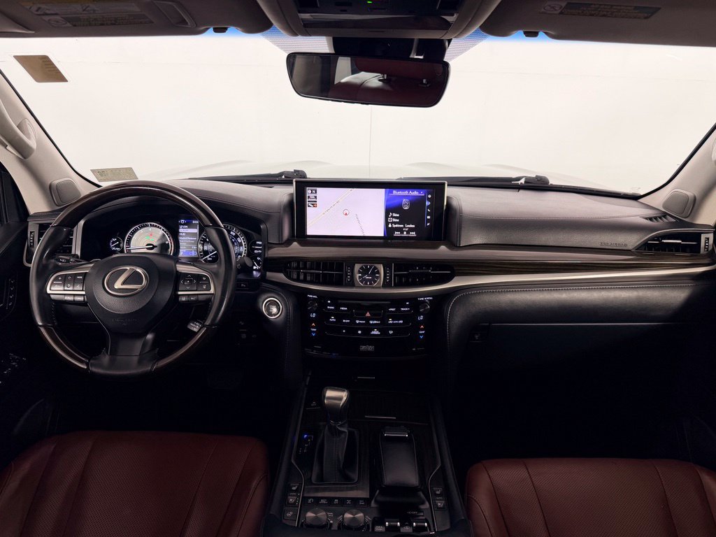 Used 2019 Lexus LX 570 4WD w/ Luxury Package image 12