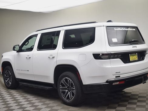 New 2026 Jeep Grand Wagoneer 4WD w/ HD Trailer Tow Package image 11