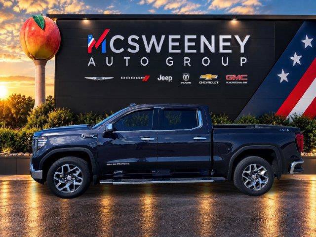 Used 2023 GMC Sierra 1500 SLT w/ SLT Premium Plus Package AWD/4WD image 2