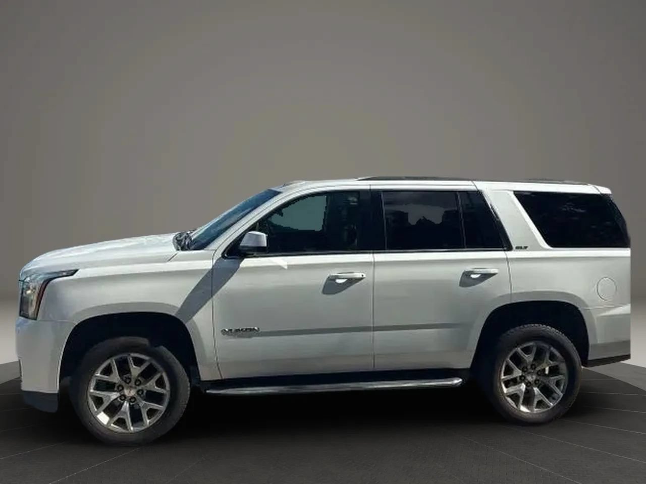 Used 2020 GMC Yukon SLT w/ Value Plus Edition AWD/4WD image 6