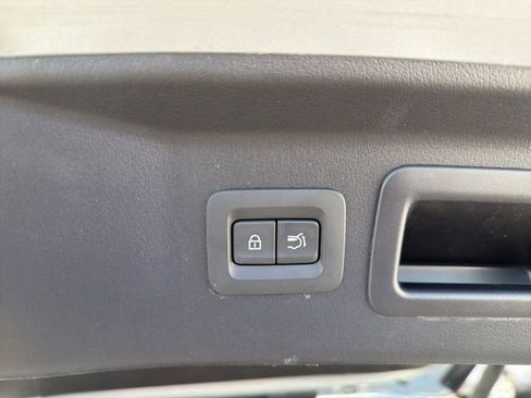 Used 2025 MAZDA CX-90 3.3 Turbo w/ Premium Sport Pkg image 28