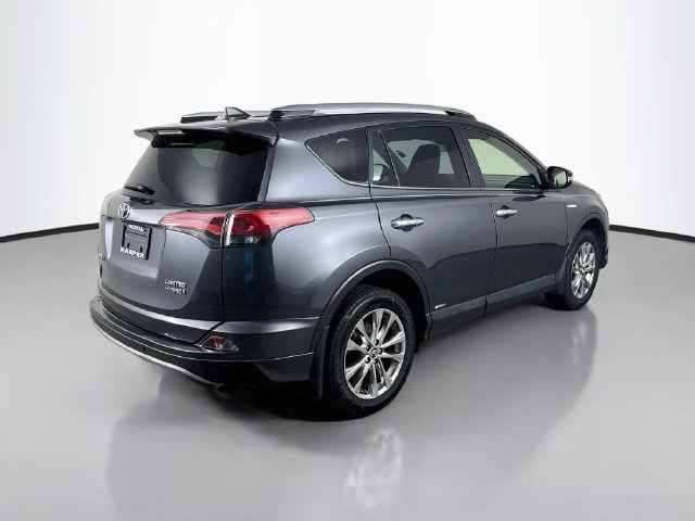 Used 2017 Toyota RAV4 Limited w/ Carpet Mat Package AWD/4WD image 7