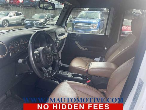 Used 2016 Jeep Wrangler Unlimited Sahara AWD/4WD image 2