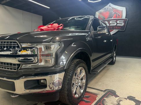 Used 2019 Ford F150 Lariat w/ Equipment Group 502A Luxury AWD/4WD image 5