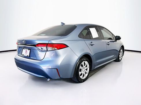 Used 2022 Toyota Corolla LE image 10