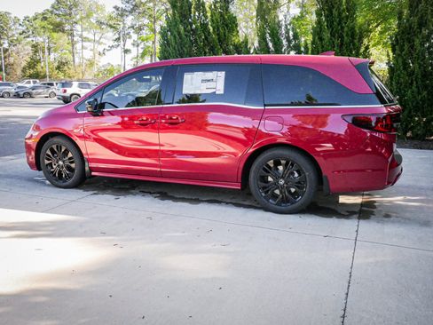 New 2026 Honda Odyssey Sport-L image 7