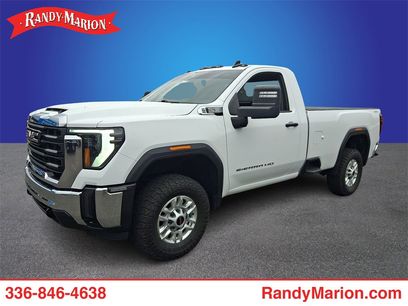 Used 2024 GMC Sierra 2500 Pro w/ Convenience Package