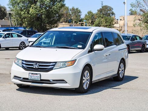 Used 2016 Honda Odyssey Elite image 3