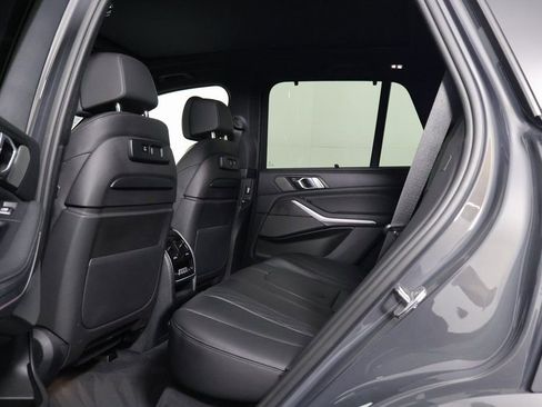 Used 2023 BMW X5 M50i w/ Executive Package image 11