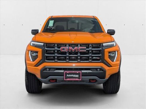 New 2025 GMC Canyon AT4 w/ Nightfall Edition image 8