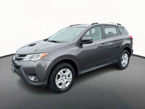 Used 2013 Toyota RAV4 LE image 7