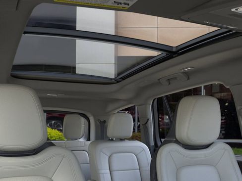 New 2026 Lincoln Aviator Reserve image 22