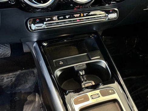 Certified 2025 Mercedes-Benz GLA 250 image 19