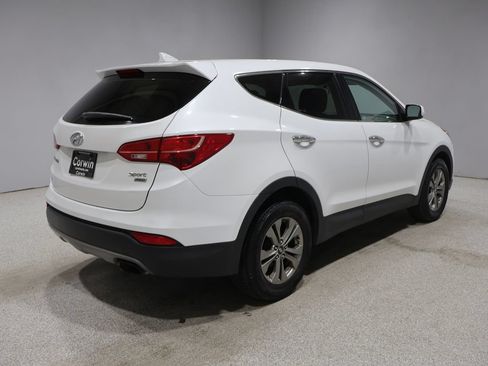 Used 2016 Hyundai Santa Fe Sport AWD/4WD image 2