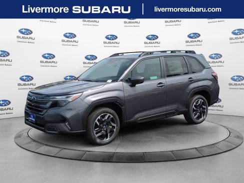 New 2026 Subaru Forester Premium AWD/4WD image 1