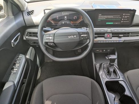 New 2026 Kia K4 FWD image 14