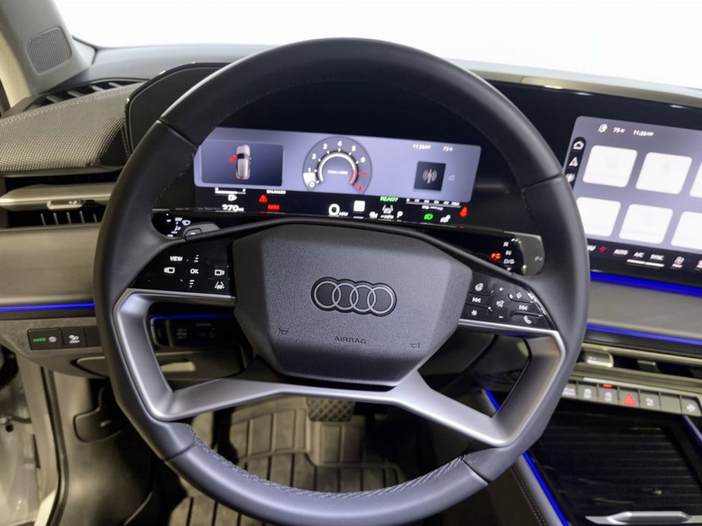 Used 2026 Audi Q3 quattro 2.0T AWD/4WD image 10