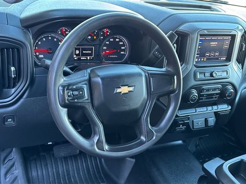 Used 2021 Chevrolet Silverado 2500 W/T w/ WT Convenience Package image 15