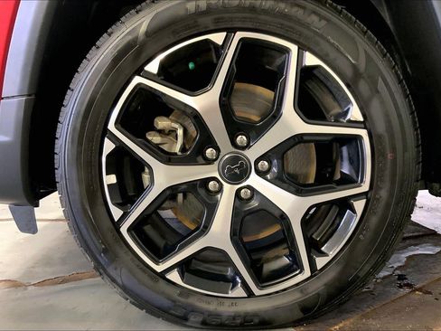Used 2025 Jeep Compass Limited AWD/4WD image 9