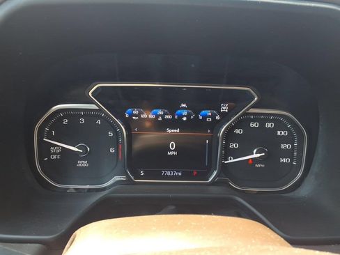 Used 2021 GMC Yukon SLT w/ SLT Premium Package AWD/4WD image 19