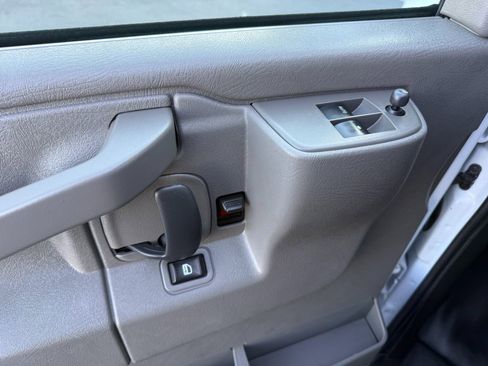 Used 2023 Chevrolet Express 2500 w/ Driver Convenience Package image 17