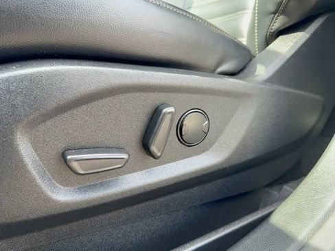Used 2023 Ford Edge SEL w/ Convenience Package AWD/4WD image 15