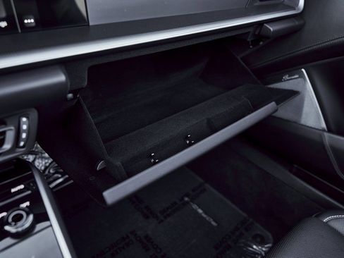 Used 2022 Porsche 911 Turbo S image 77