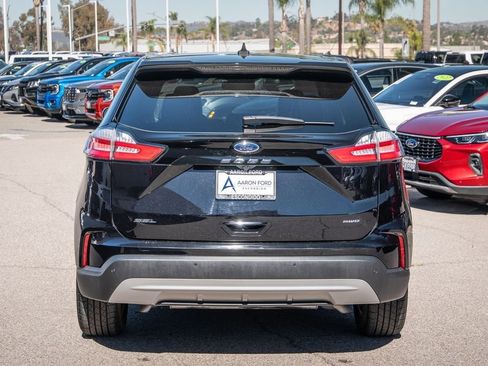 Used 2022 Ford Edge SEL w/ Convenience Package image 6