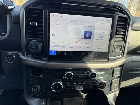 New 2025 Ford F150 XLT w/ Equipment Group 302A MID image 43