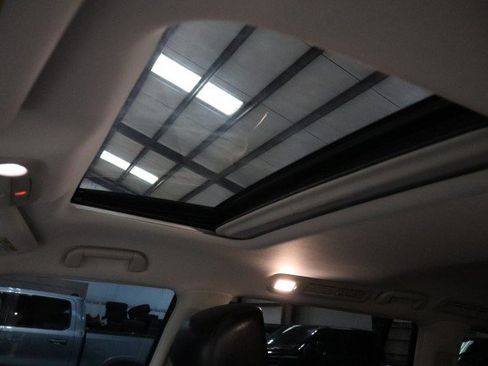 Used 2020 Nissan Armada Platinum w/ Captain's Chairs Package RWD image 69