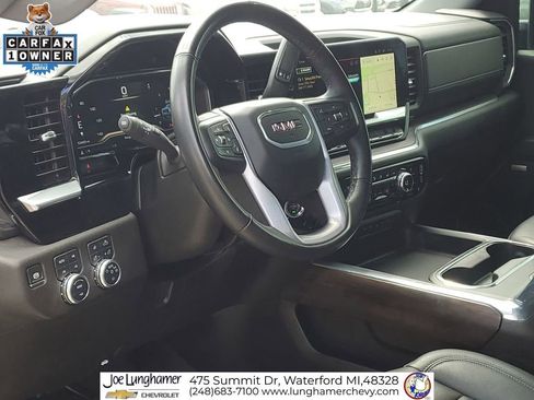 Used 2024 GMC Sierra 2500 SLT w/ SLT Premium Package AWD/4WD image 12