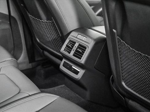 New 2025 Audi Q5 Premium Plus image 18